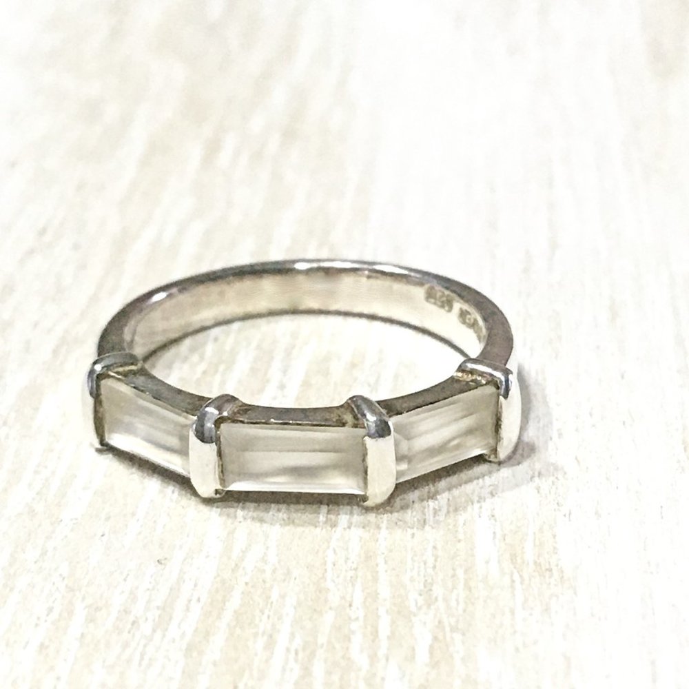 AUTHENTIC BLOOM NYC (1) MOONSTONE STERLING SILVER MODERN RING SIZE 6